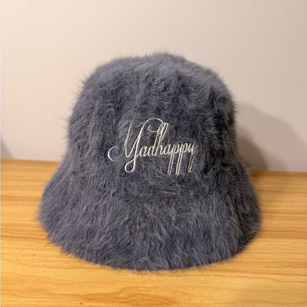 Madhappy Woven Furry Bucket Hat